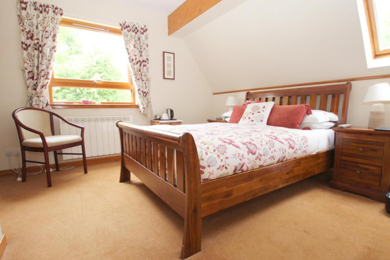 Lochview Guest House 阿勒浦 外观 照片
