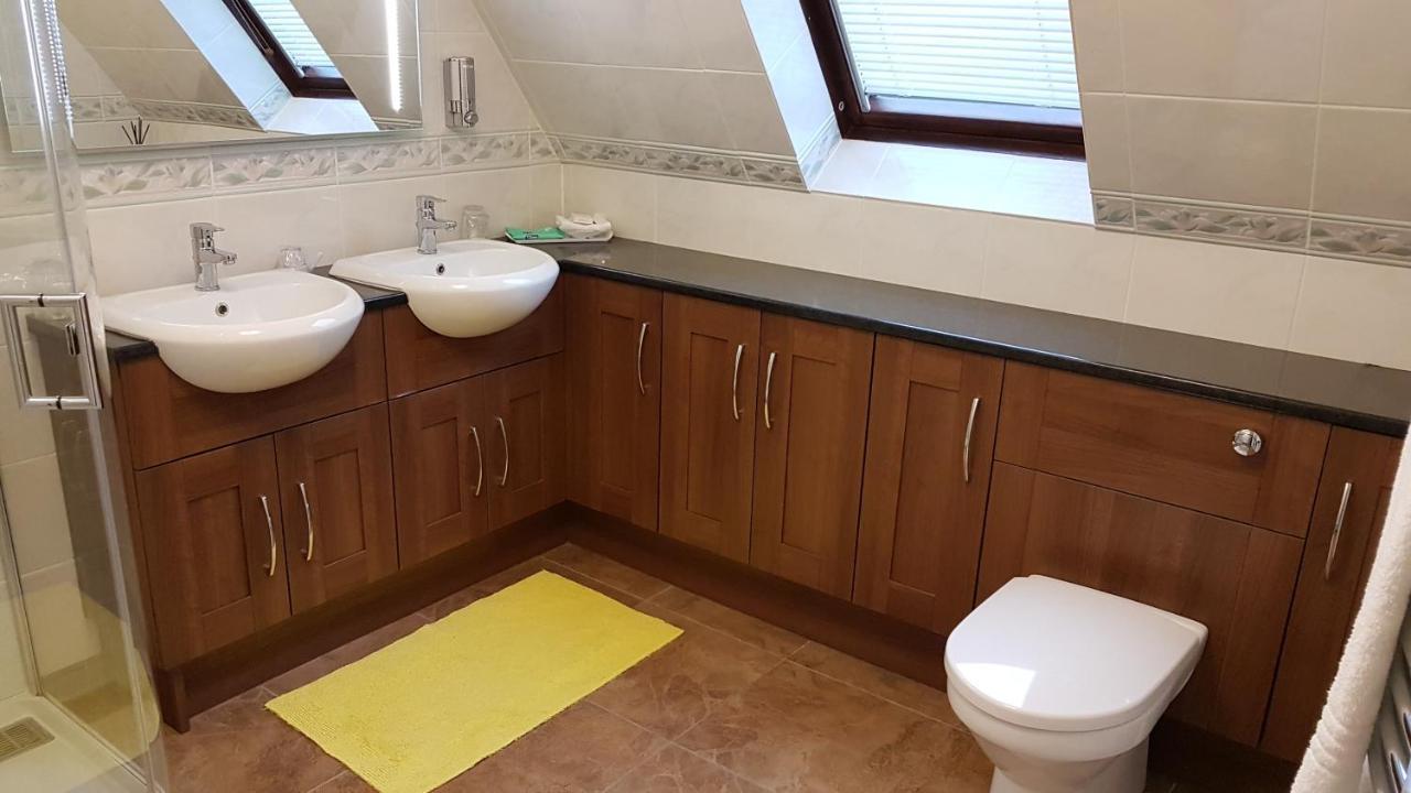 Lochview Guest House 阿勒浦 外观 照片