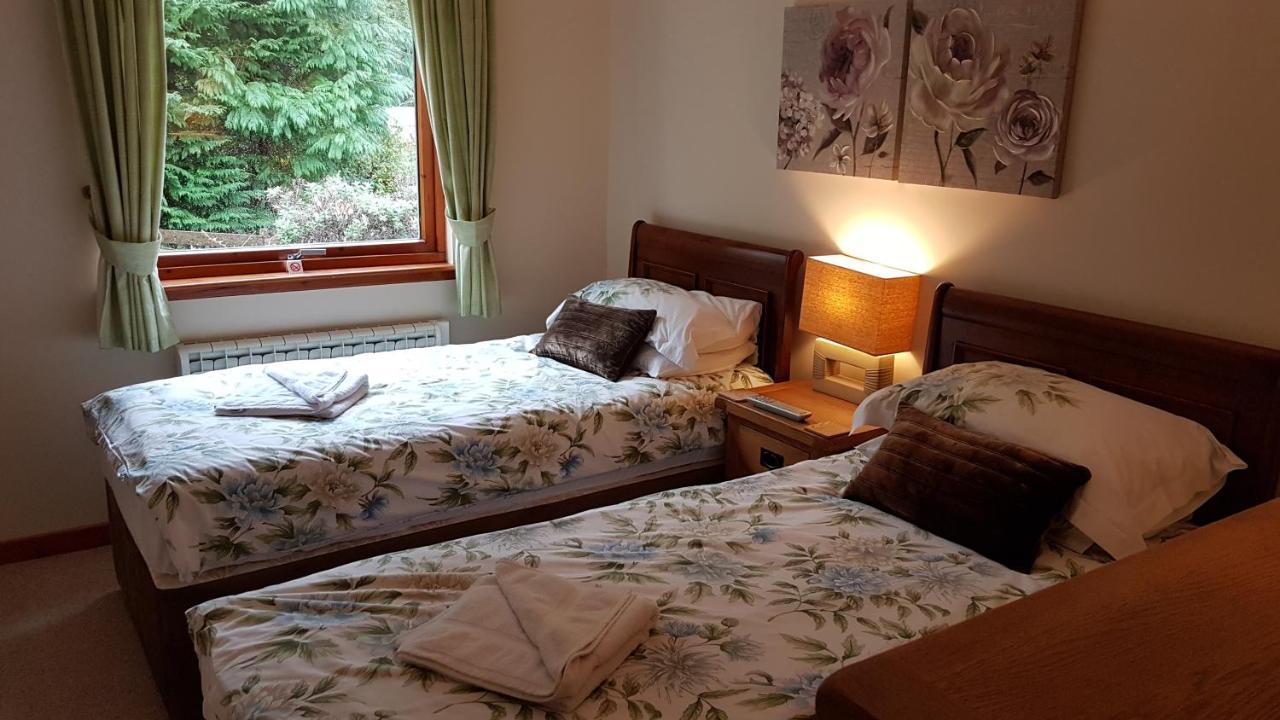 Lochview Guest House 阿勒浦 外观 照片